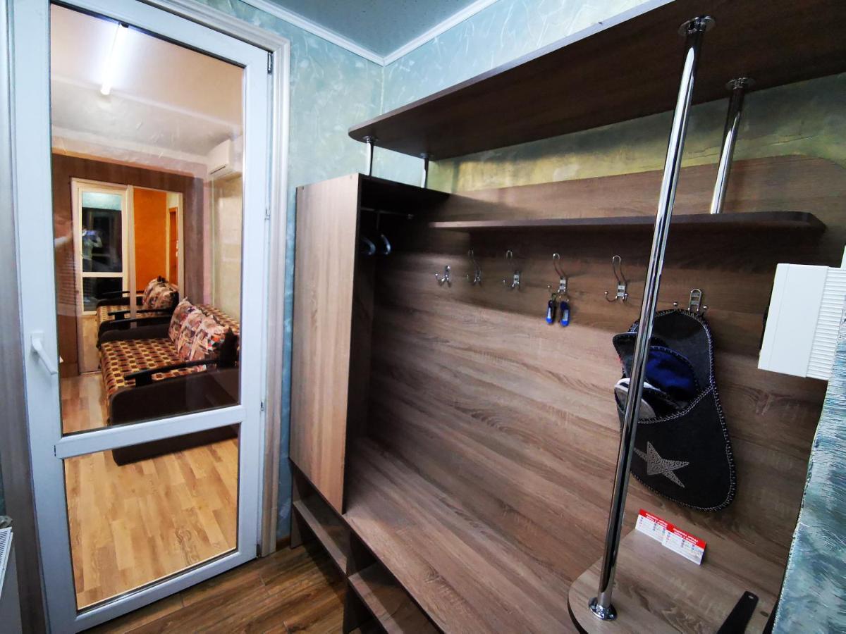 Міні Квартал Hotel Yahotyn Exterior photo